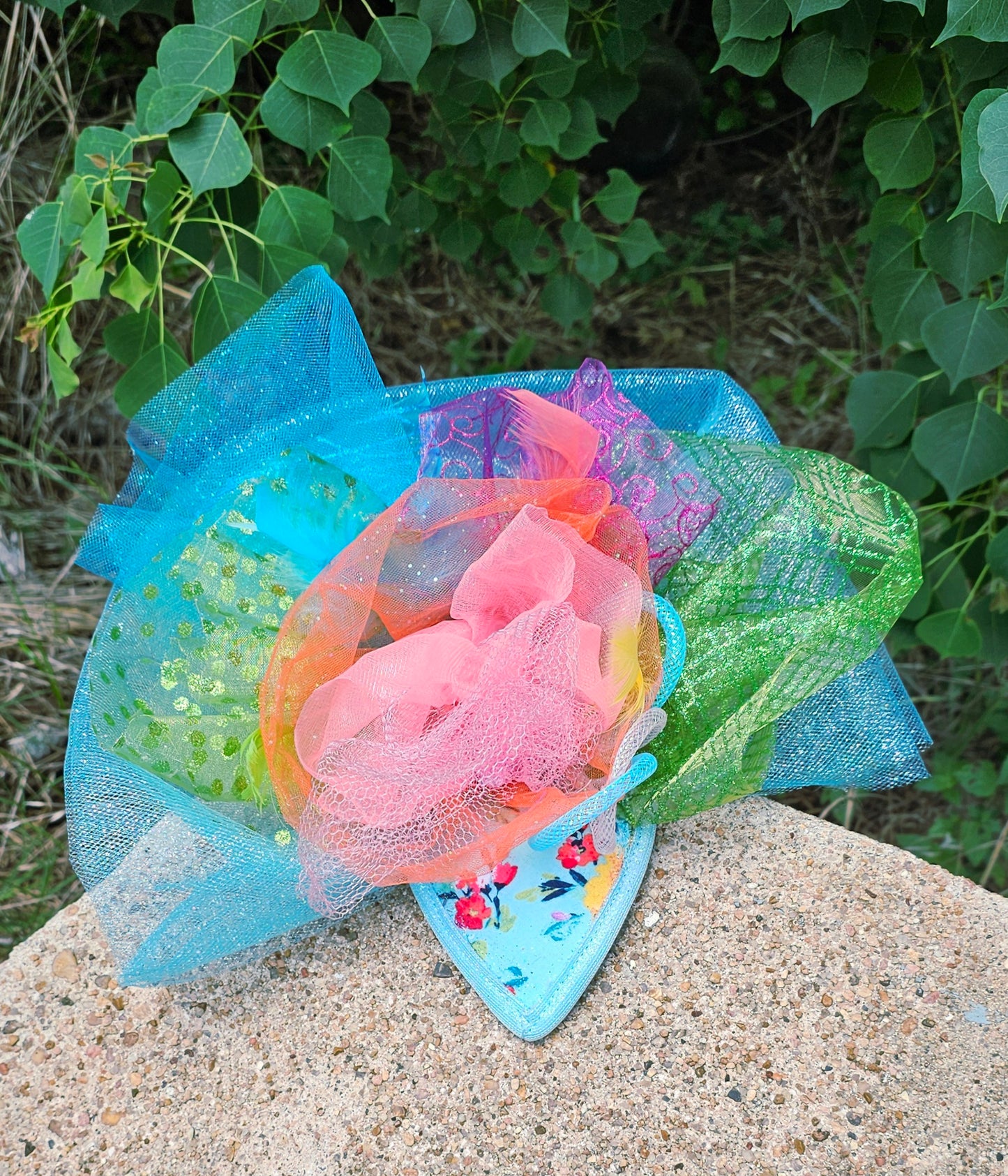 Kentucky Derby pet fasunator hat, derby pet hat
