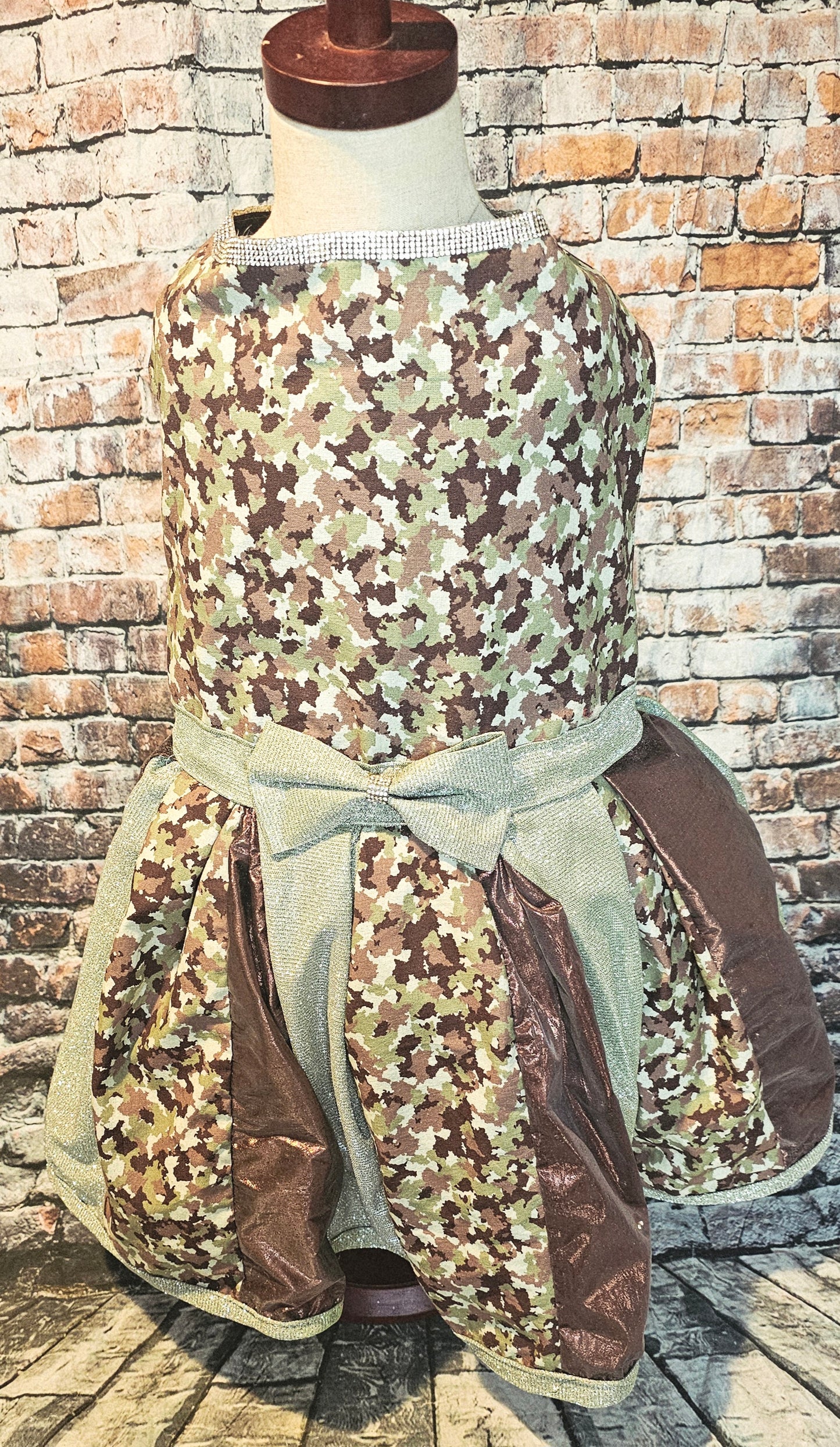 Camouflage pet dress, Camo pet dress, army pet dress, Camouflage dog dress, Camouflage cat dress, hunting pet dress, army dog dress
