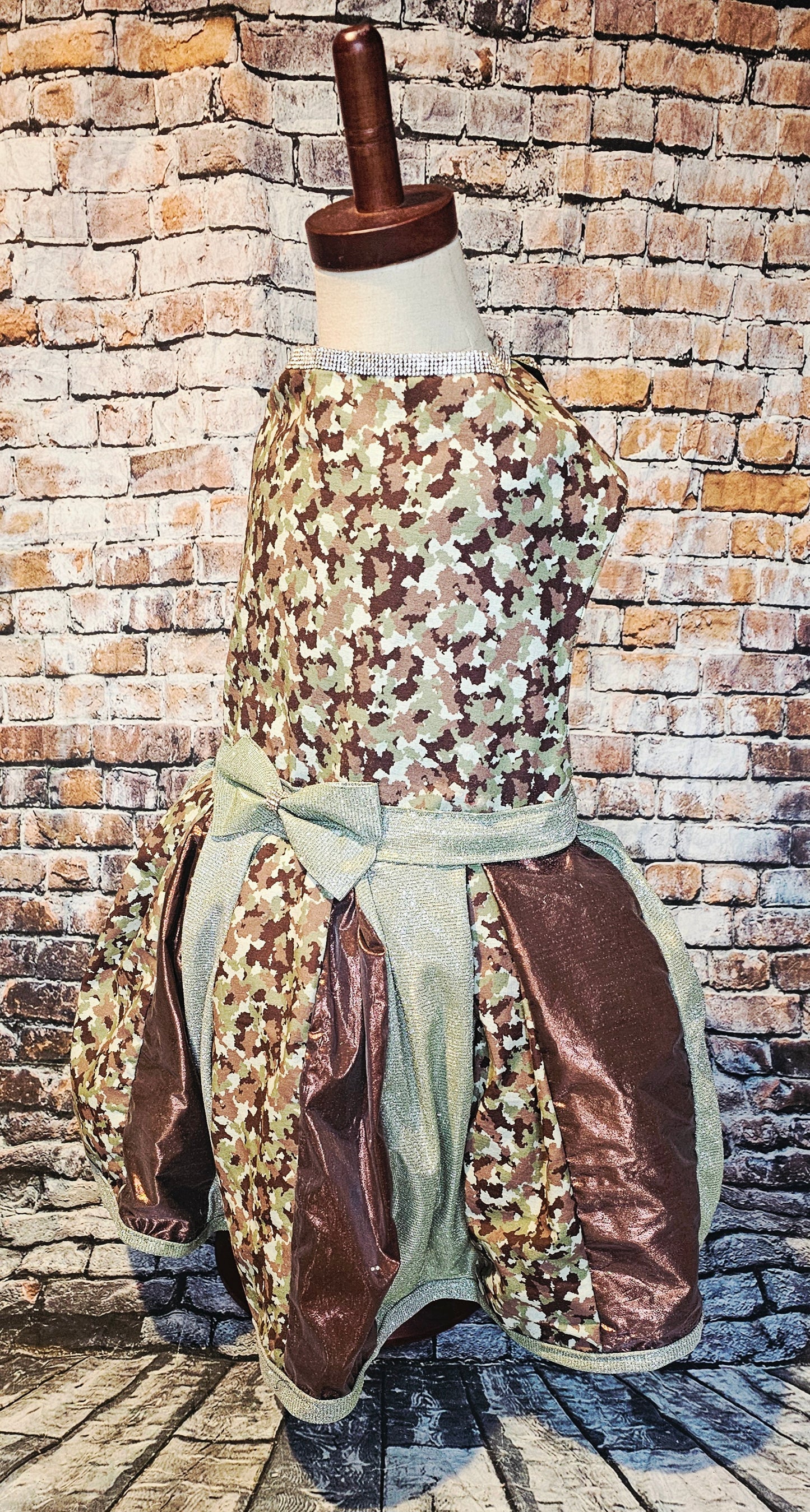 Camouflage pet dress, Camo pet dress, army pet dress, Camouflage dog dress, Camouflage cat dress, hunting pet dress, army dog dress