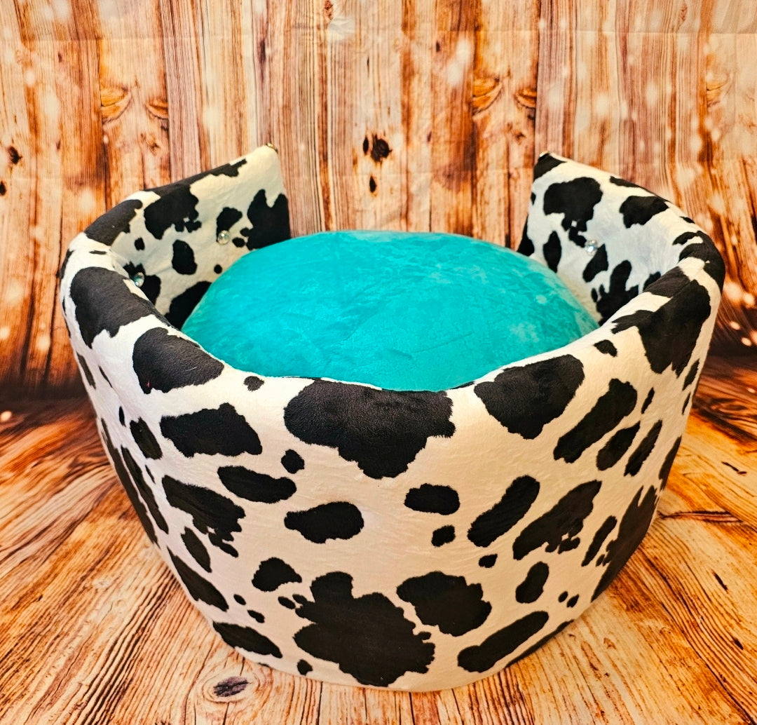 Cow print pet bed, luxury cow pet bed, round cow pet bed