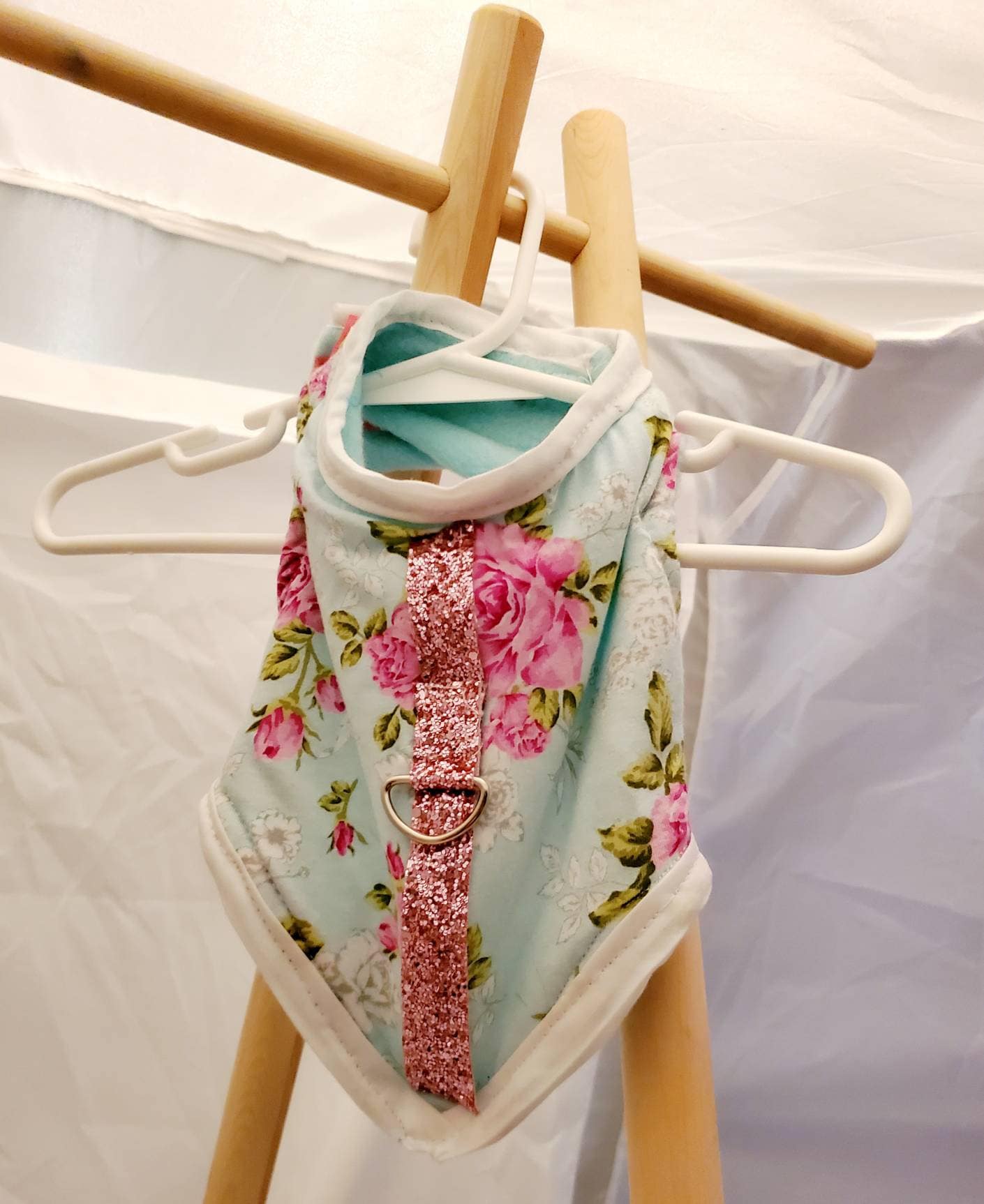 Flower Print Pet Harness, Flower Print Pet Jacket, Pet harness, pet Jacket, cat harness, cat Jacket, dog harness, dog jacket, glitter flower