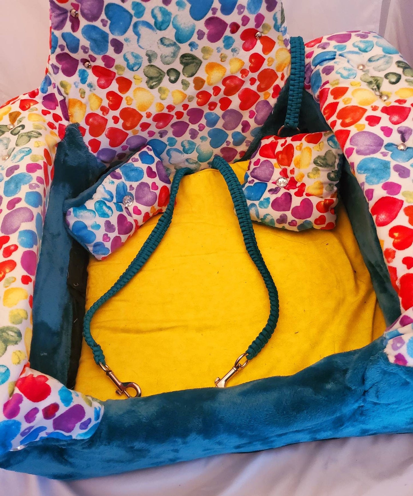 Pet Booster Seat, dog booster seat, cat booster seat, dog bed for the car, booster seat for pets, booster seat for dogs, seat belt pet seat
