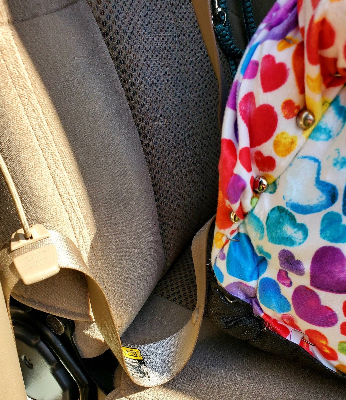 Pet Booster Seat, dog booster seat, cat booster seat, dog bed for the car, booster seat for pets, booster seat for dogs, seat belt pet seat