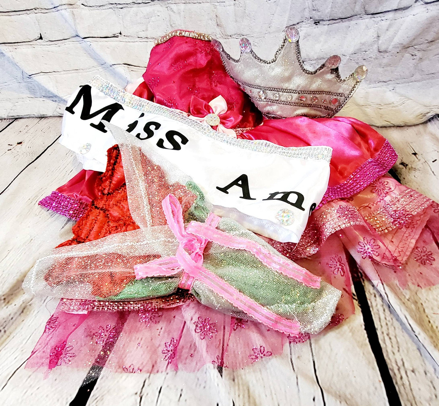 Miss America Pet Costume, Pagent Pet Costume, Princess Pet Costume, Miss America Dog Costume, Cat Costume, Princess Dog Dress, Queen Pet