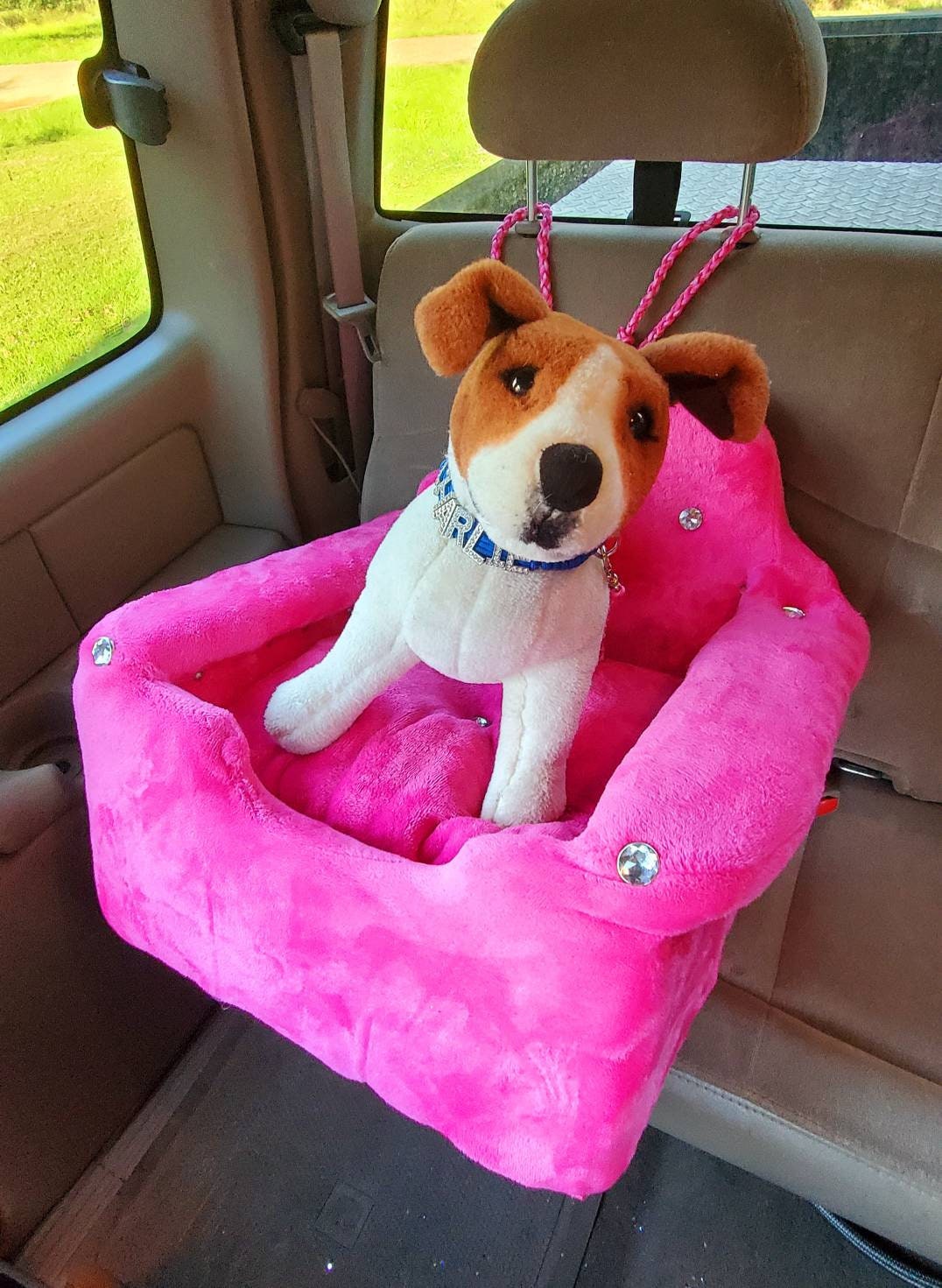 Custom Design your Pet Booster Seat, dog booster seat, cat booster seat, dog bed for the car, booster seat for pets, pet car seat, dog car
