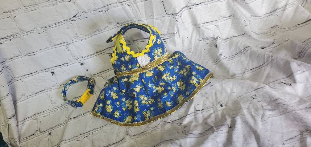 Pet fancy dress with d ring, harness dress, harness with a long skirt, cat, dog, pet dress harness, flower pet harness dress