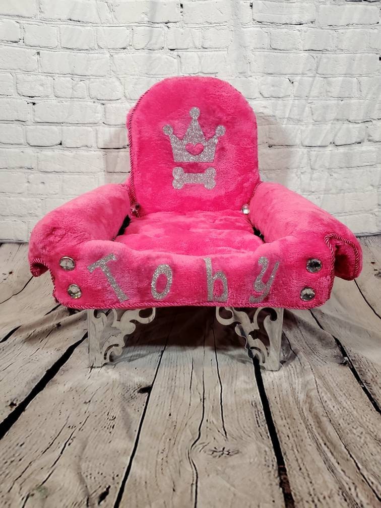 Hot Pink Pet Bed, pink dog bed, crown pet bed, Personalized pet bed, pet couch with legs, mini pet couches, pet furniture, royalty pet