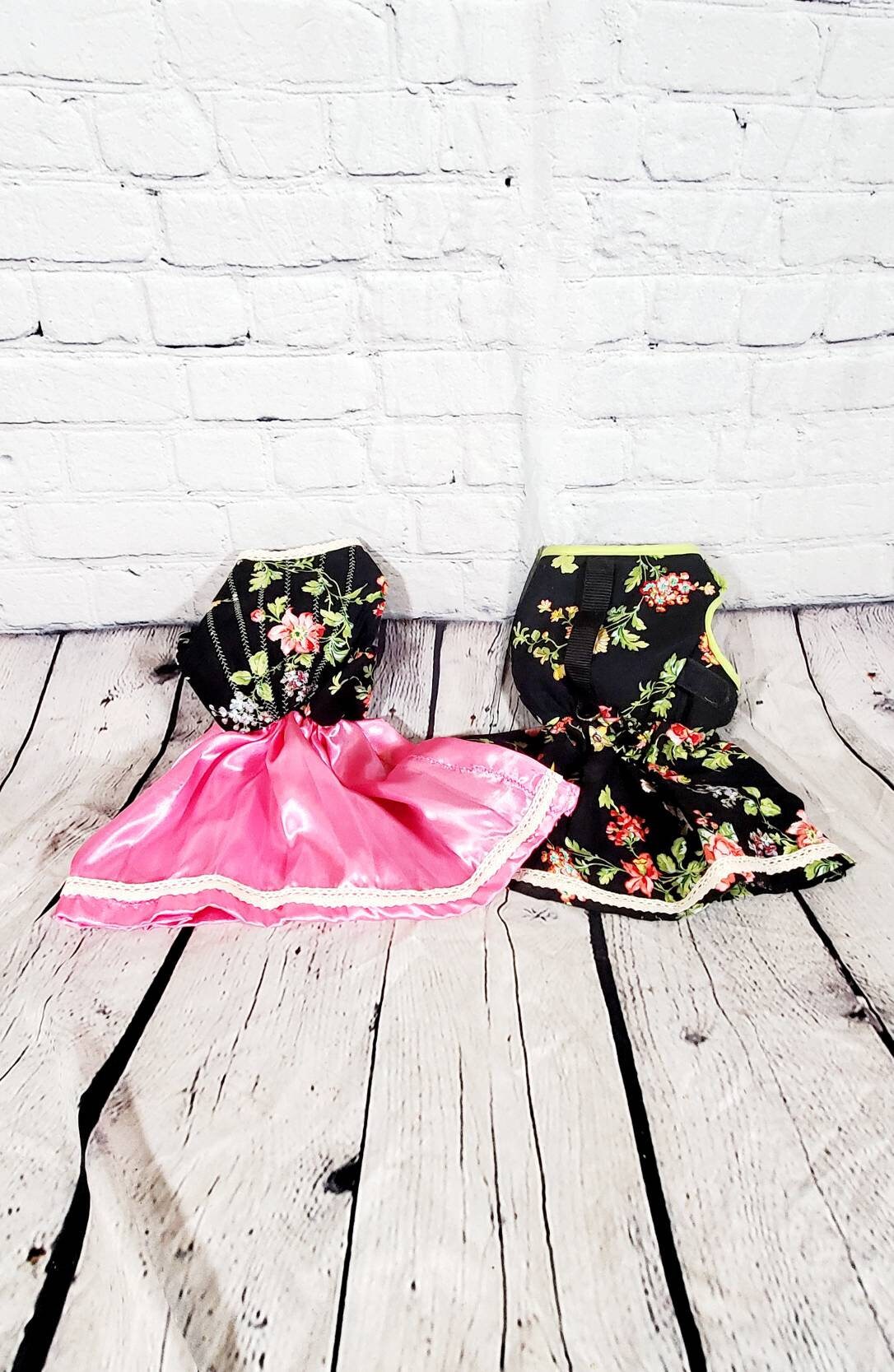 Flower dress harness, flower Pet dress, flower dog dress, spring pet dress, flower dress for pets, cat dress, harness dress