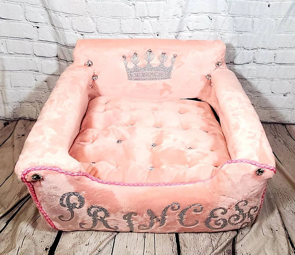 Princess Pet Bed, Princess Cat Bed, Princess dog bed, crown pet bed, crown cat bed, prince bed, Luxury Princess pet bed, pink pet bed