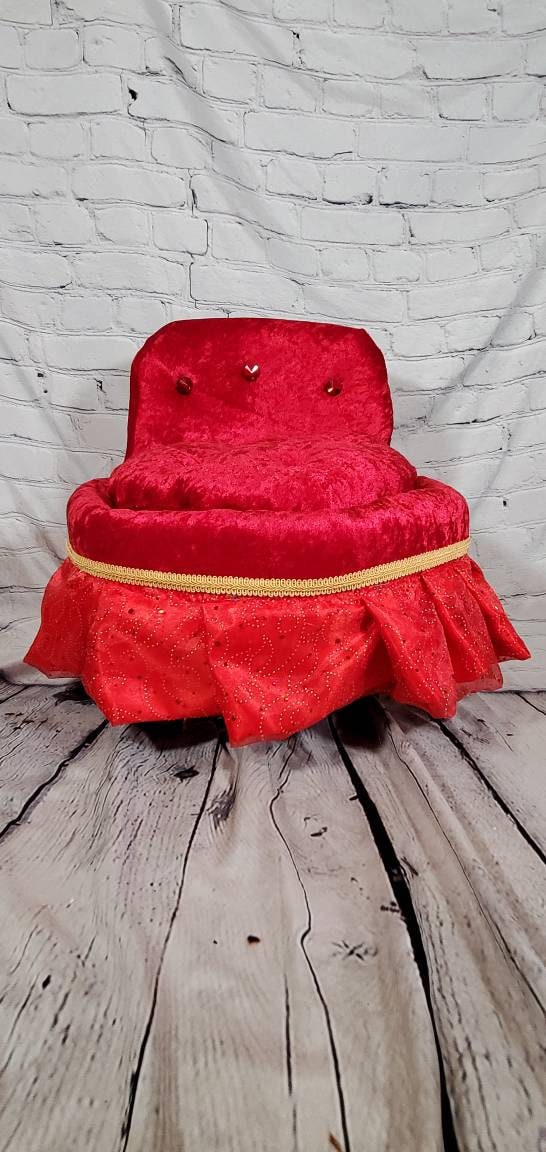 Royalty pet bed, velvet pet bed, royalty pet furniture, dog bed, pet bed, pet chair, king pet bed, dog pet bed with legs, luxury pet bed