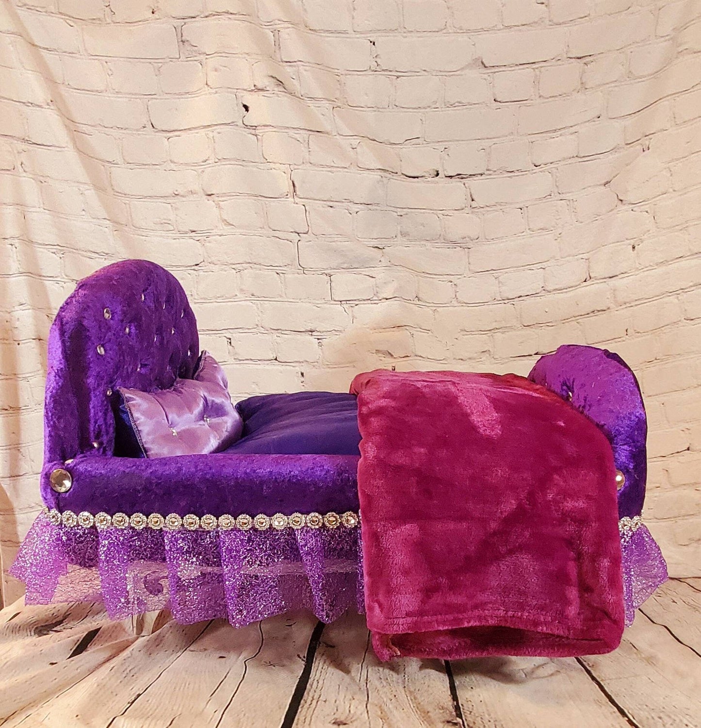 Custom Pet Bassinet, Puppy Bassinet, puppy bed, pet headboard bed, velvet plush bed, bassinets for dogs, Bassinet for puppies, pet bassinets