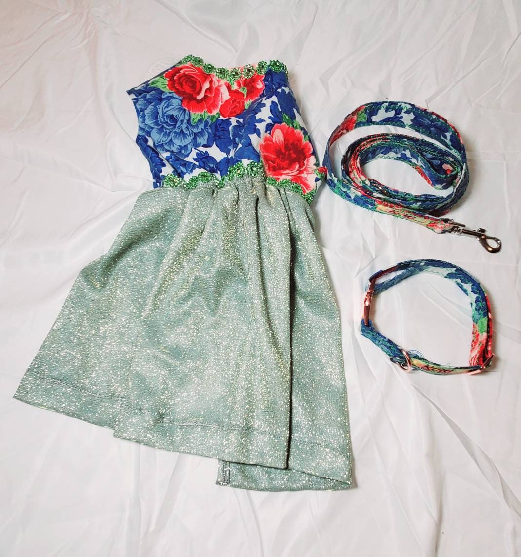 Flower glitter Pet dress, collar, leash combo set, flower glitter dog dress, flower cat dress, spring summer per dress, dresses for pets