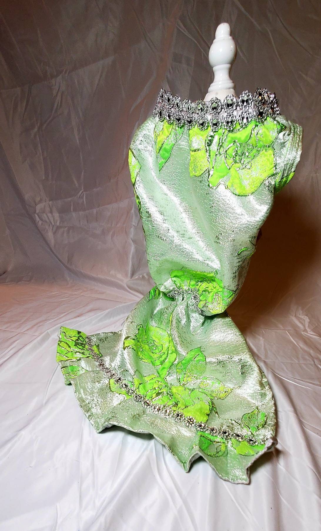 Brocade pet dress, brocade dog dress, brocade cat dress, 3D pet dress, handmade flower pet dress, dresses for pets, dog dresses