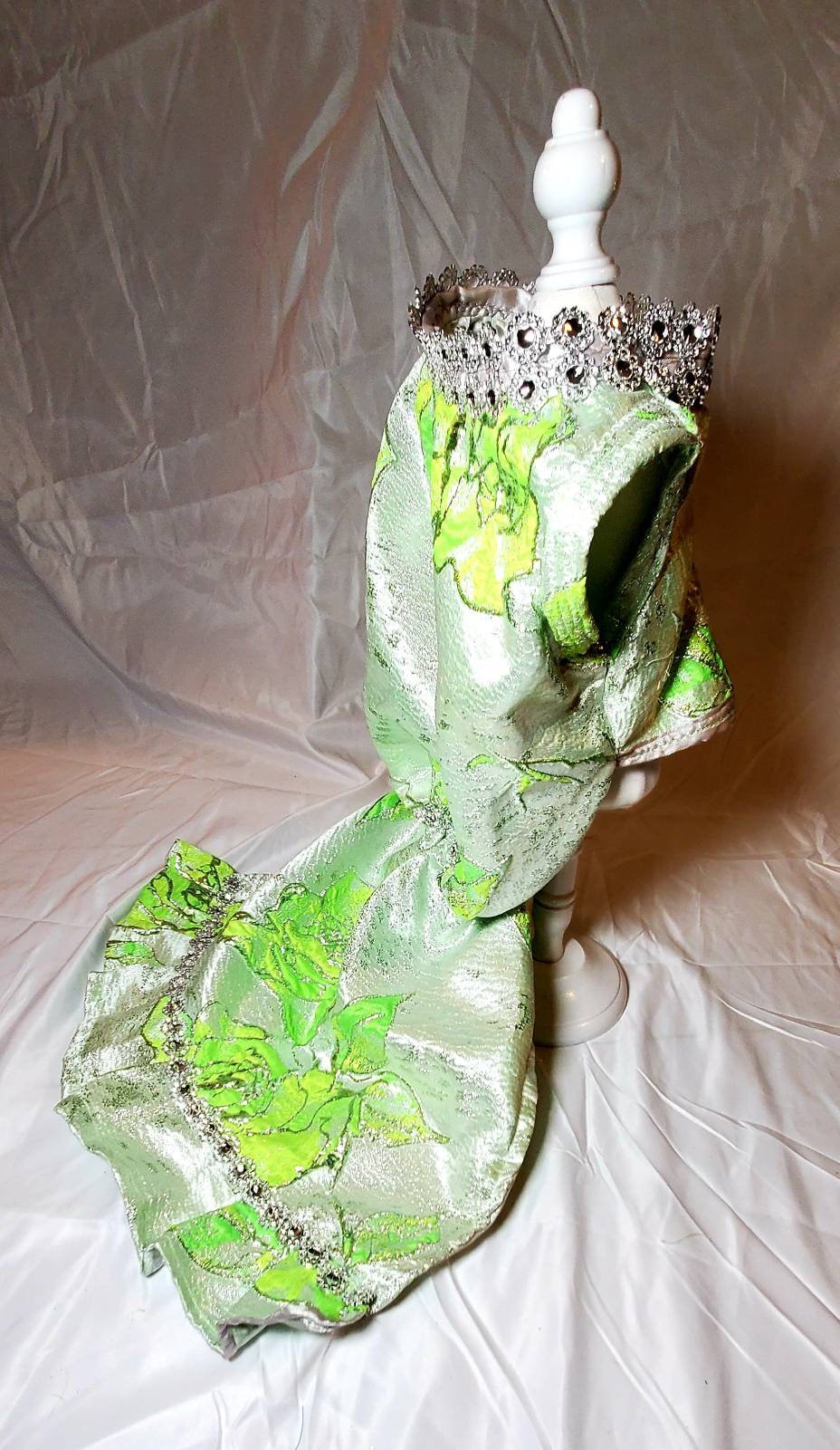 Brocade pet dress, brocade dog dress, brocade cat dress, 3D pet dress, handmade flower pet dress, dresses for pets, dog dresses