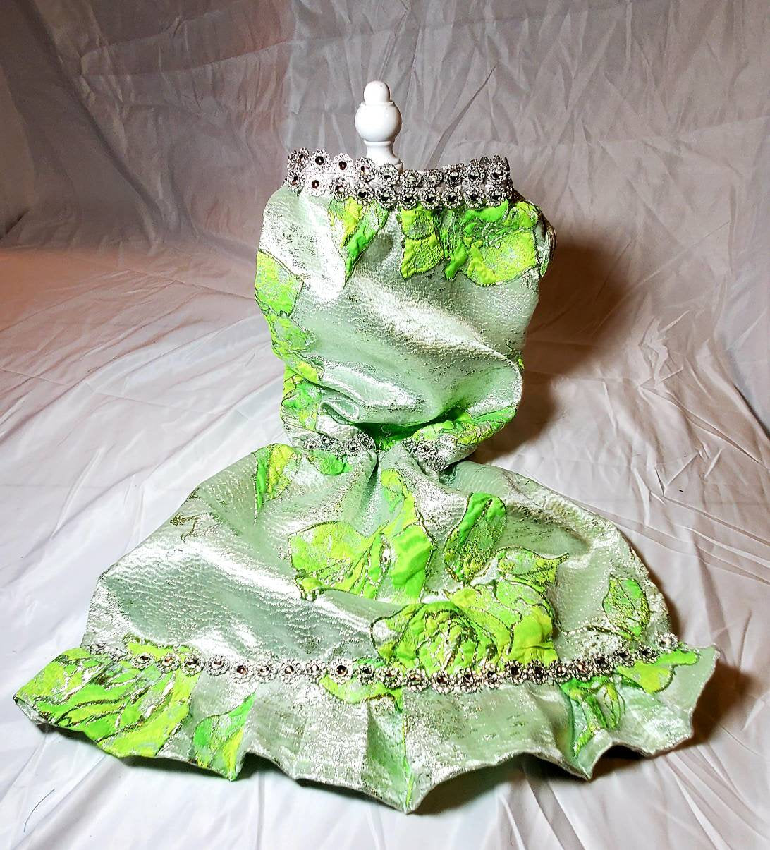 Brocade pet dress, brocade dog dress, brocade cat dress, 3D pet dress, handmade flower pet dress, dresses for pets, dog dresses