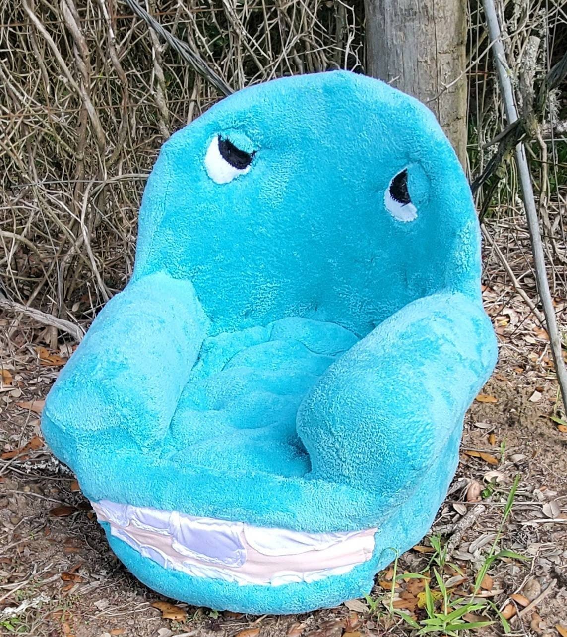 Chairry Pet Chair, Chairry dog chair, Pee Wee Hermann pet chair Pee Wee Hermann dog bed, Chairry PeeWee pet bed, luxury pet bed