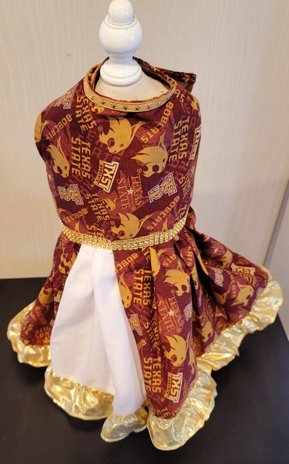 Texas State Pet Dress, Texas State University pet dress, SWT pet dress, TXSU pet dress, Texas State Dog Dress, Bobcat pet dress