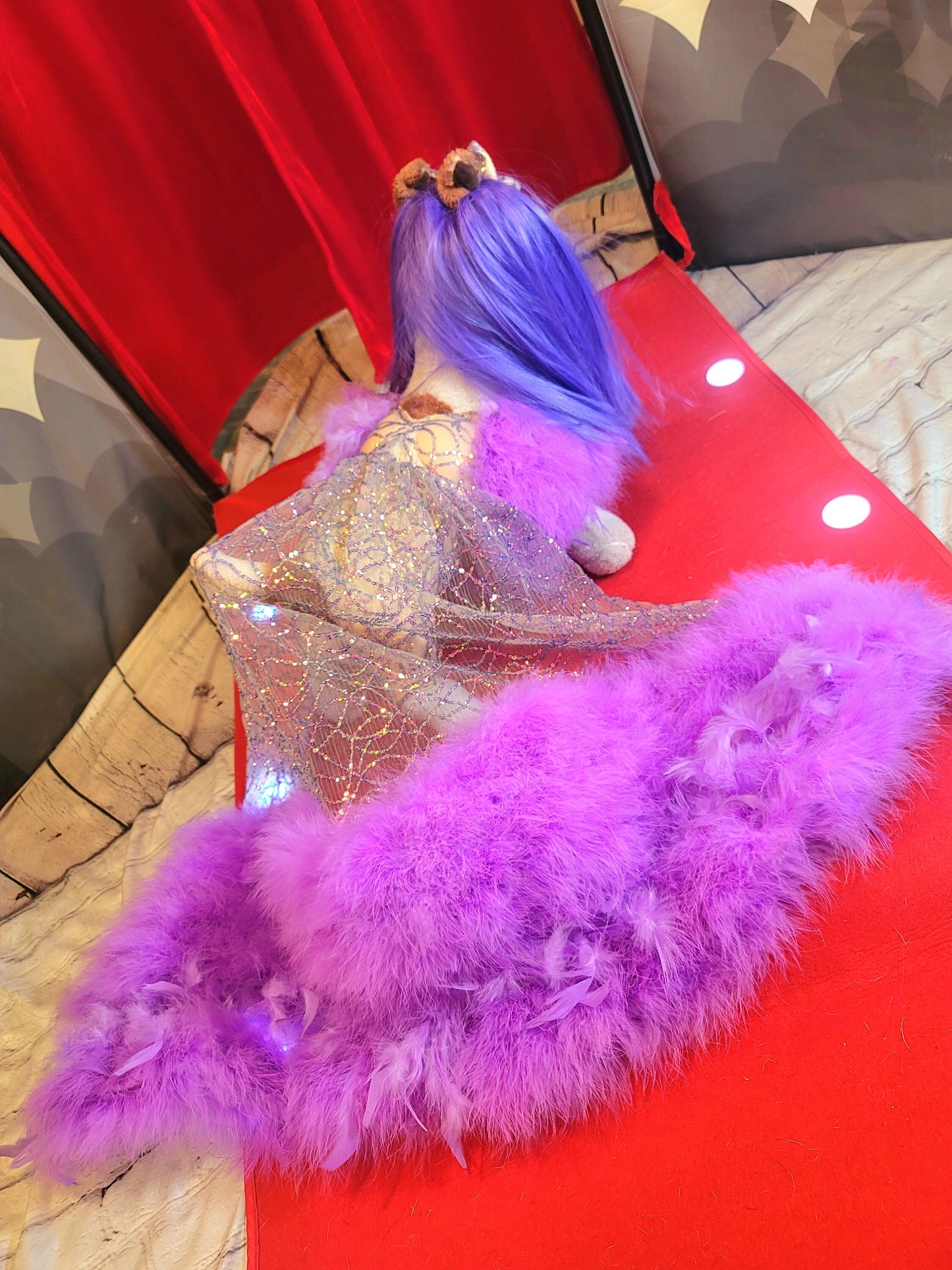 Kylie Jenner Met Gala pet costume, Kylie Jenner dog costume, Halloween Pet Costume, wig pet costume, purple wig dog costume, cat costumes