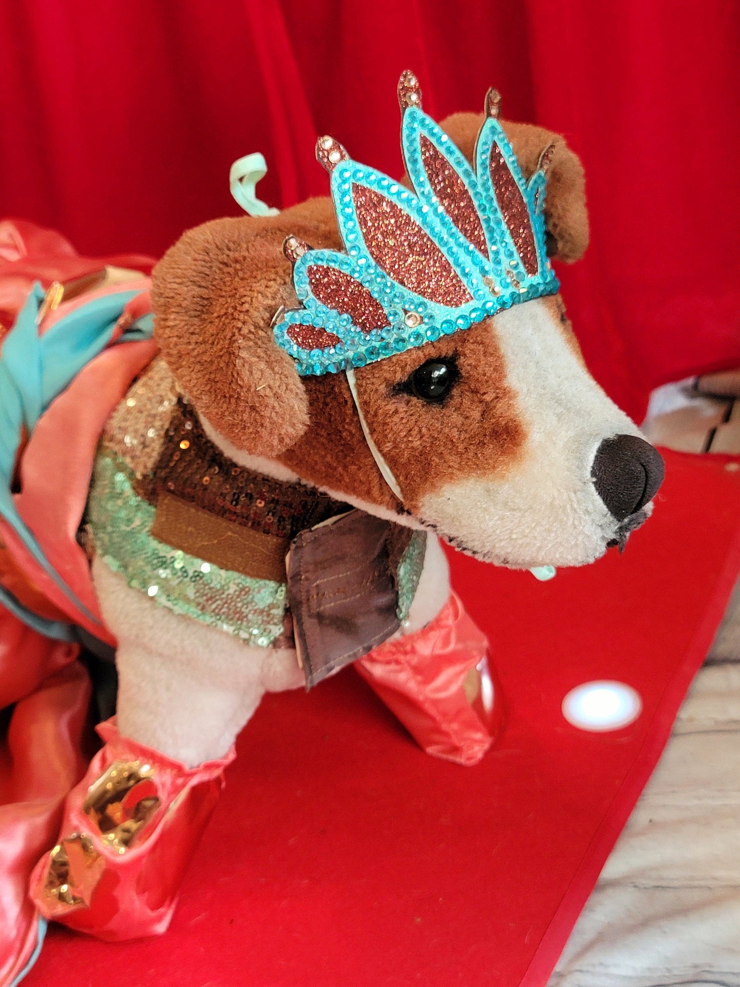 - Statue liberty pet dress, empire state pet dress, blake lively new York pet dress, mutt gala pet costume, blake lively dog costume