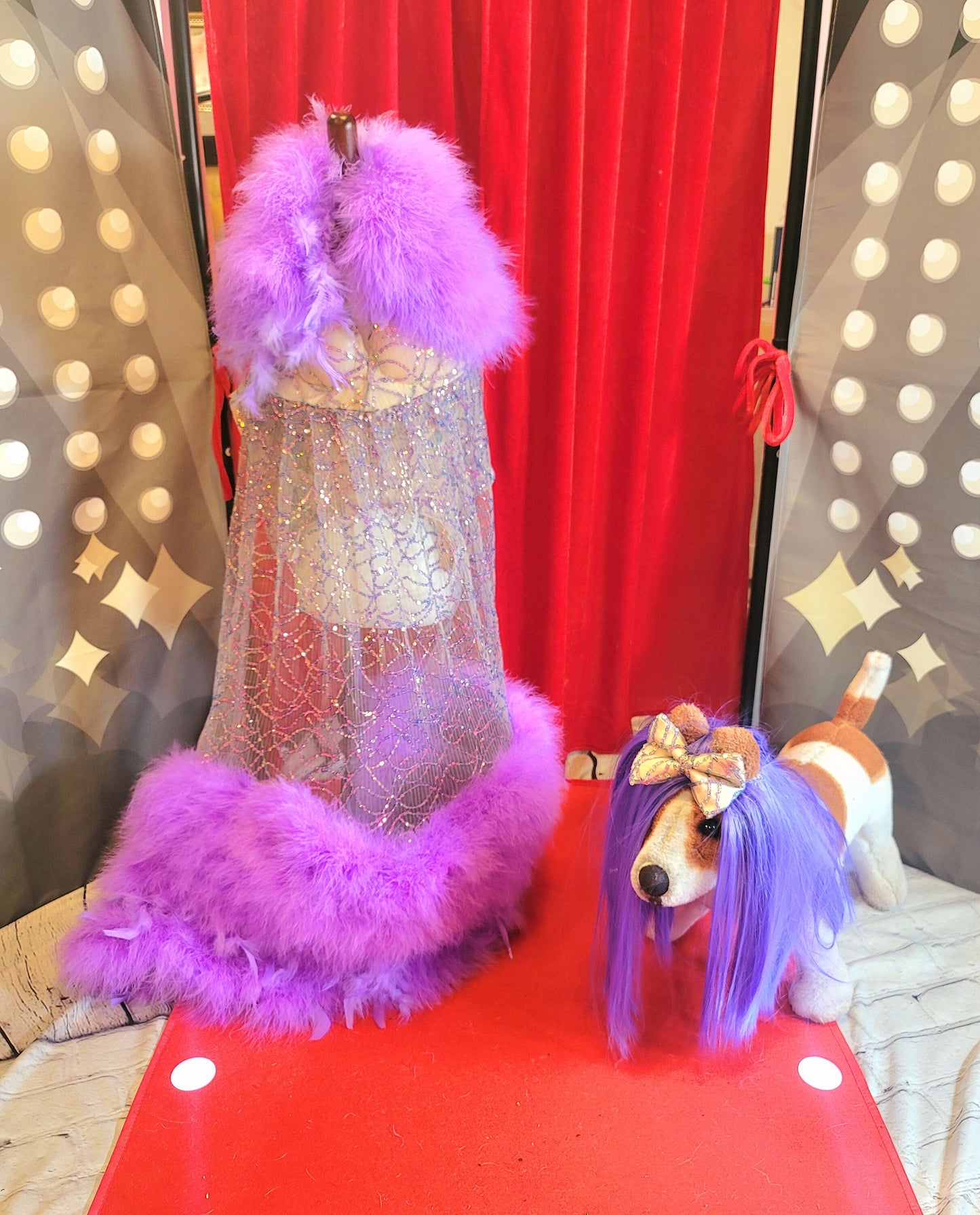 Kylie Jenner Met Gala pet costume, Kylie Jenner dog costume, Halloween Pet Costume, wig pet costume, purple wig dog costume, cat costumes