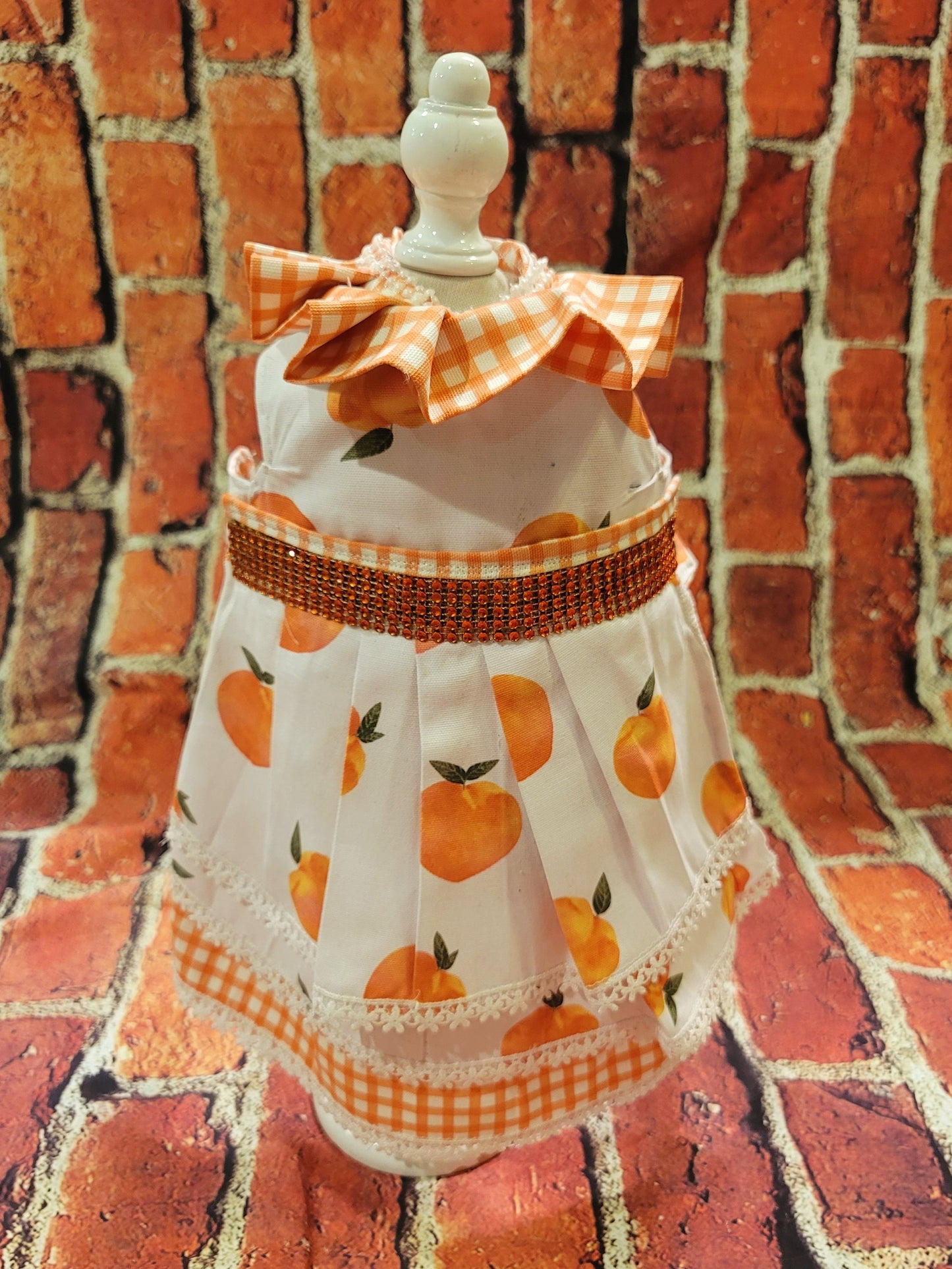Peach gingham pet dress, peach gingham dog dress, gingham pet dress? Southern bell pet dress, southern bell dog dress, gingham cat dress