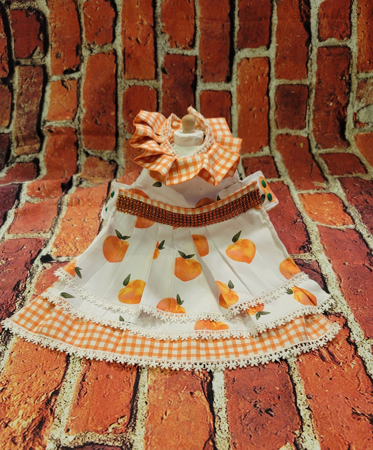 Peach gingham pet dress, peach gingham dog dress, gingham pet dress? Southern bell pet dress, southern bell dog dress, gingham cat dress