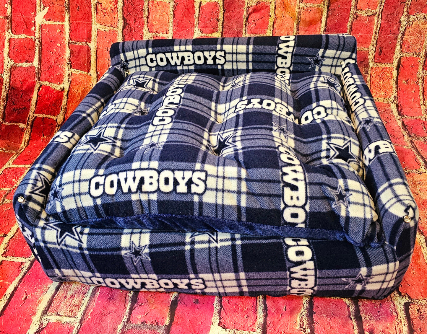 Dallas Cowboys Pet Couch, Dallas Cowboys Dog Couch, Dallas Cowboy Cat Couch, Dallas Cowboys furniture for pets, Dallas Cowboys Pet Bed
