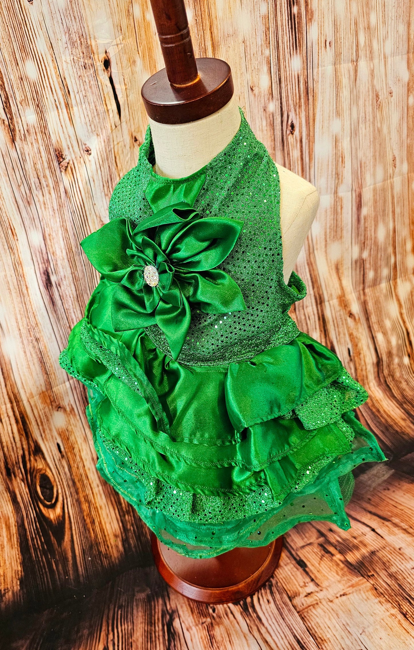 Green Christmas pet dress, green 80s prom pet dress, green dog dress, Christmas dog dress, Christmas cat dress, special occasion pet dress