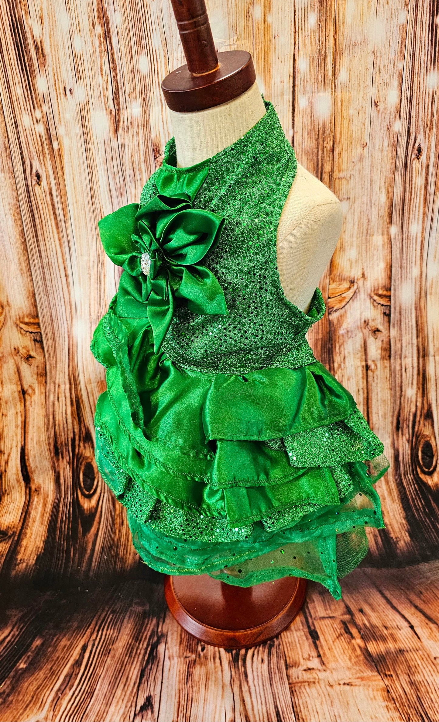 Green Christmas pet dress, green 80s prom pet dress, green dog dress, Christmas dog dress, Christmas cat dress, special occasion pet dress
