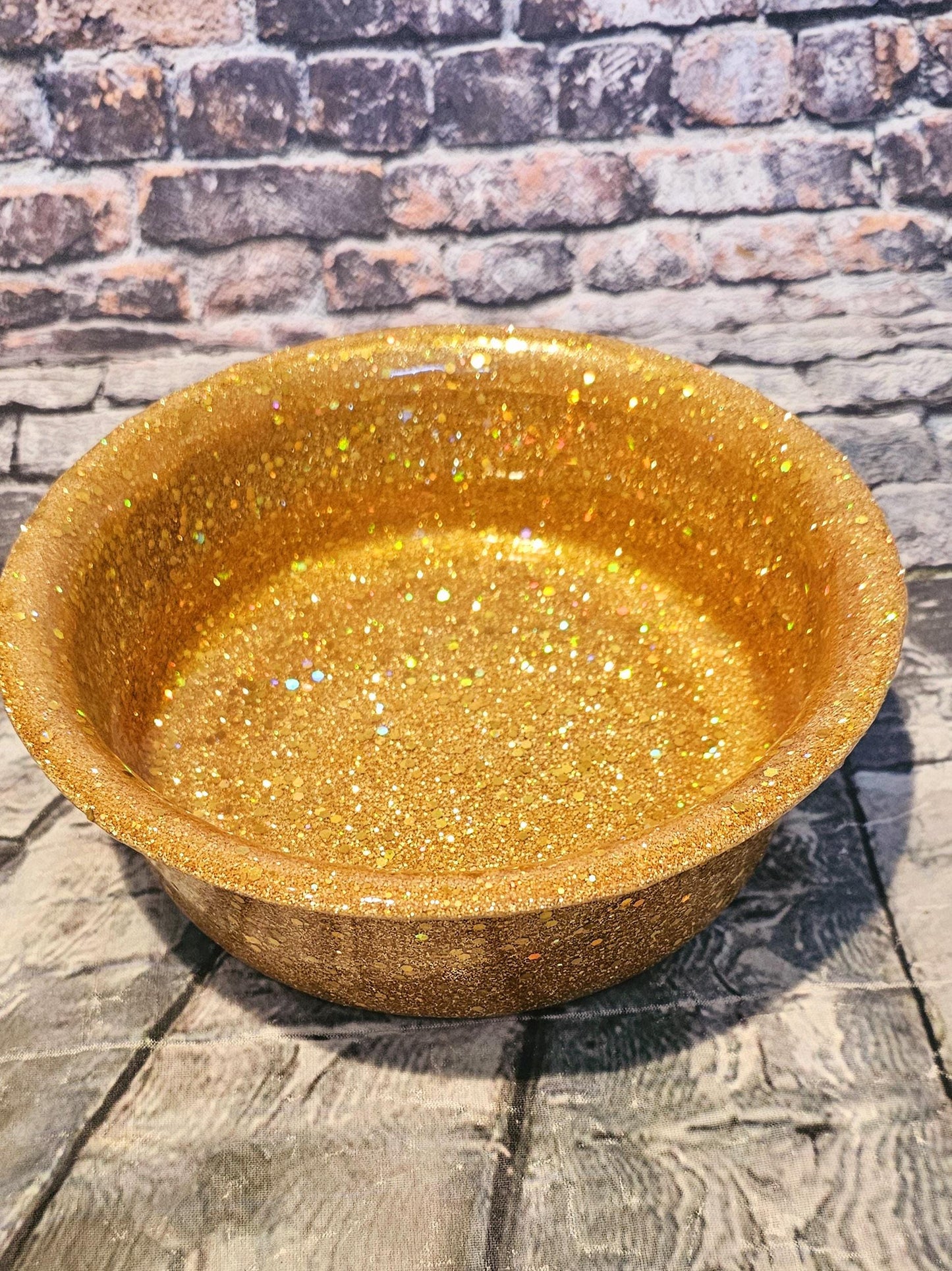 Glitter water bowls, cat water bowl, dog water bowl, glitter personalize pet bowl, epoxy resin pet bowls, glitter Pet bowls, personalize pet