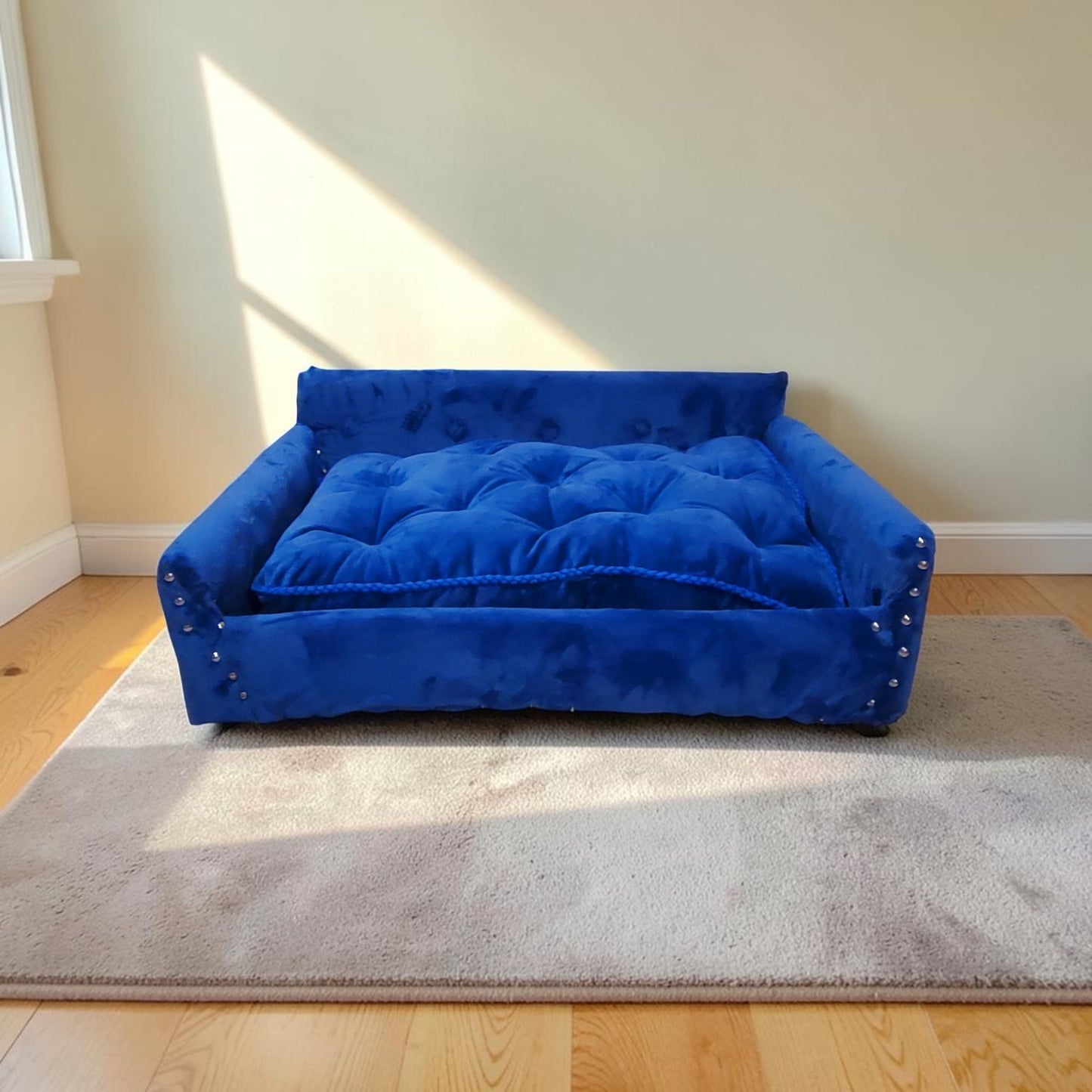 Luxury pet sofa, luxury dog couch, luxury pet furniture