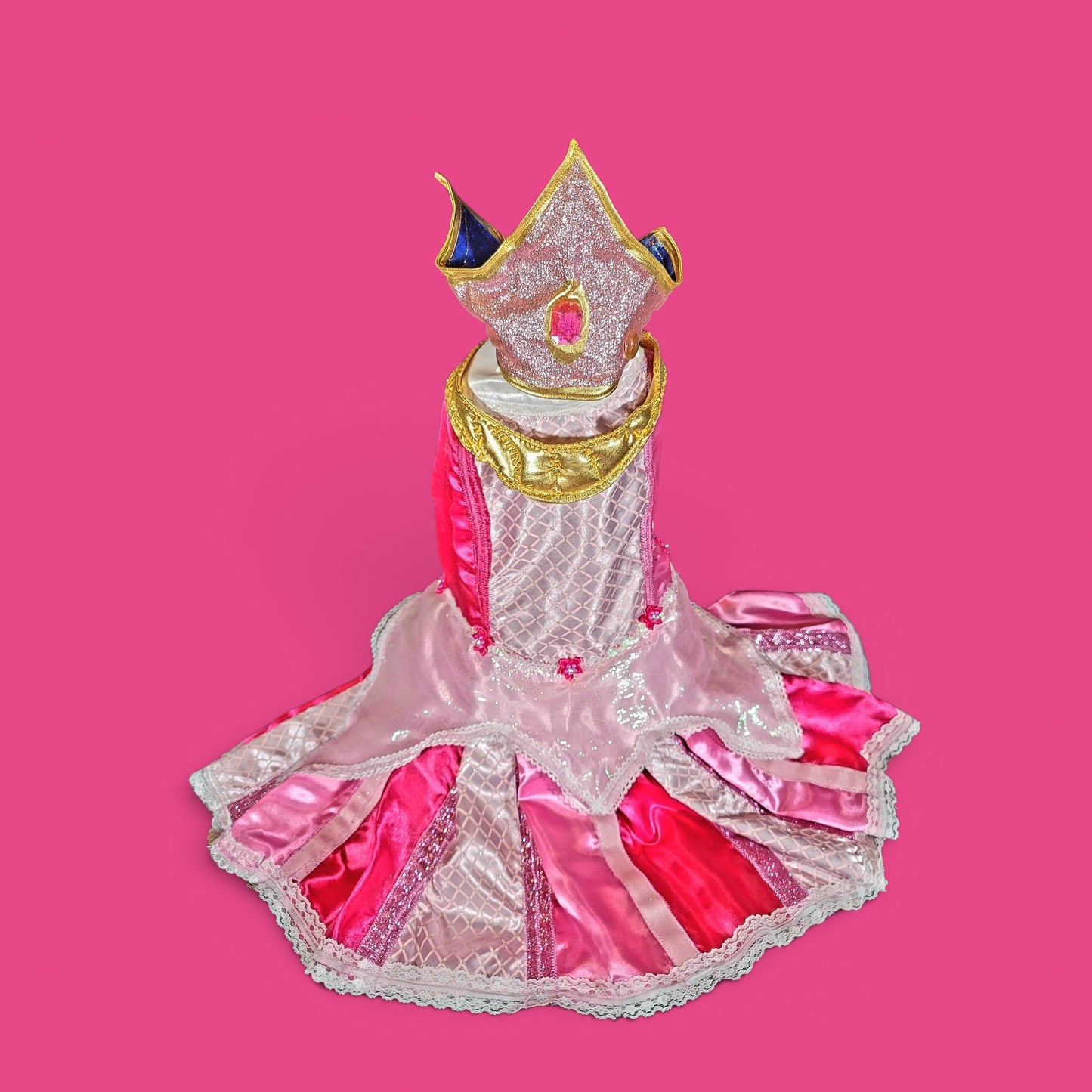 Sleeping Beauty revisable pet costume, Princess Aurora pet costume, Blue Sleeping Beauty Pet, Pink Sleeping Beauty pet