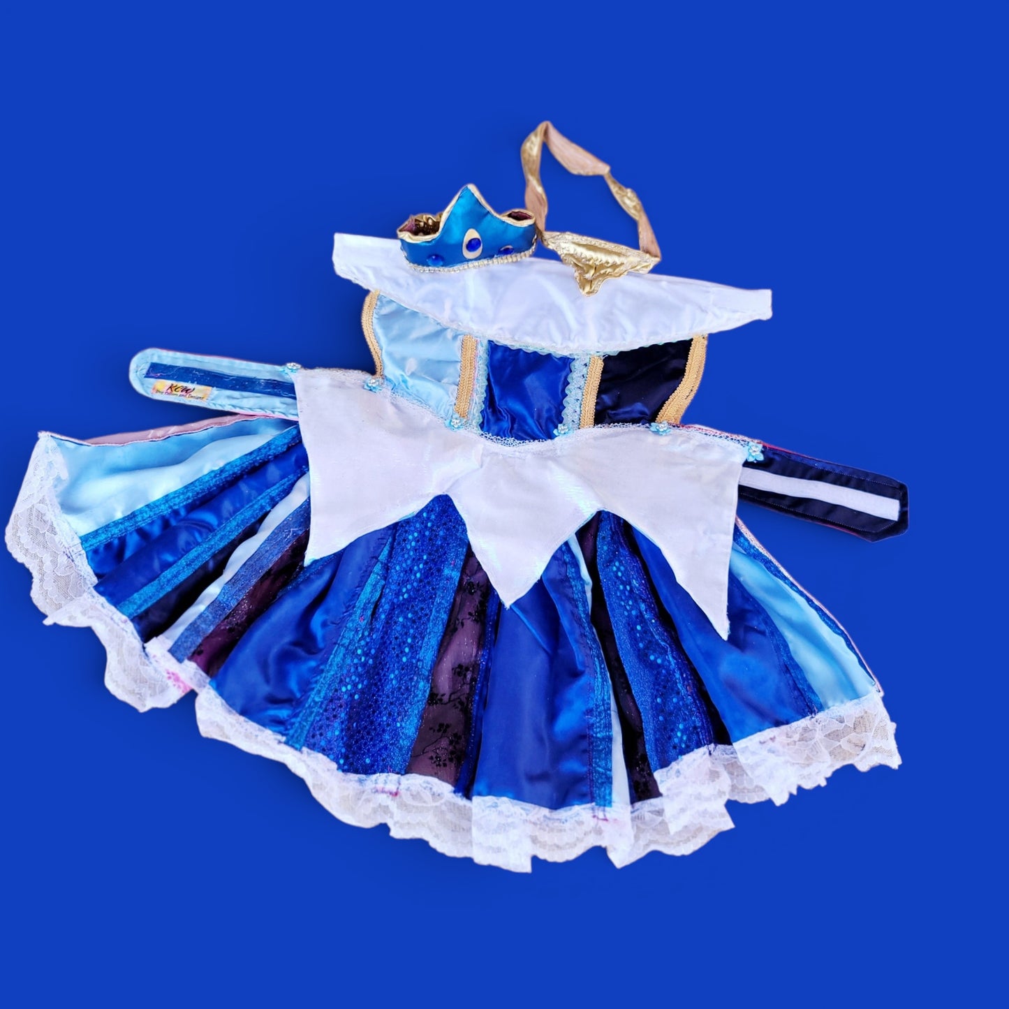 Sleeping Beauty revisable pet costume, Princess Aurora pet costume, Blue Sleeping Beauty Pet, Pink Sleeping Beauty pet