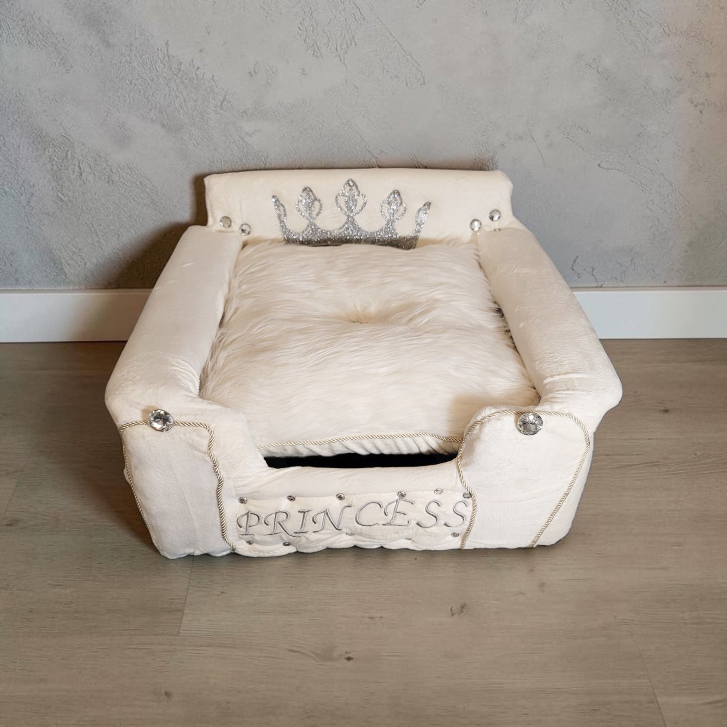 Princess luxury pet bed, personalized pet bed, princess dog bed