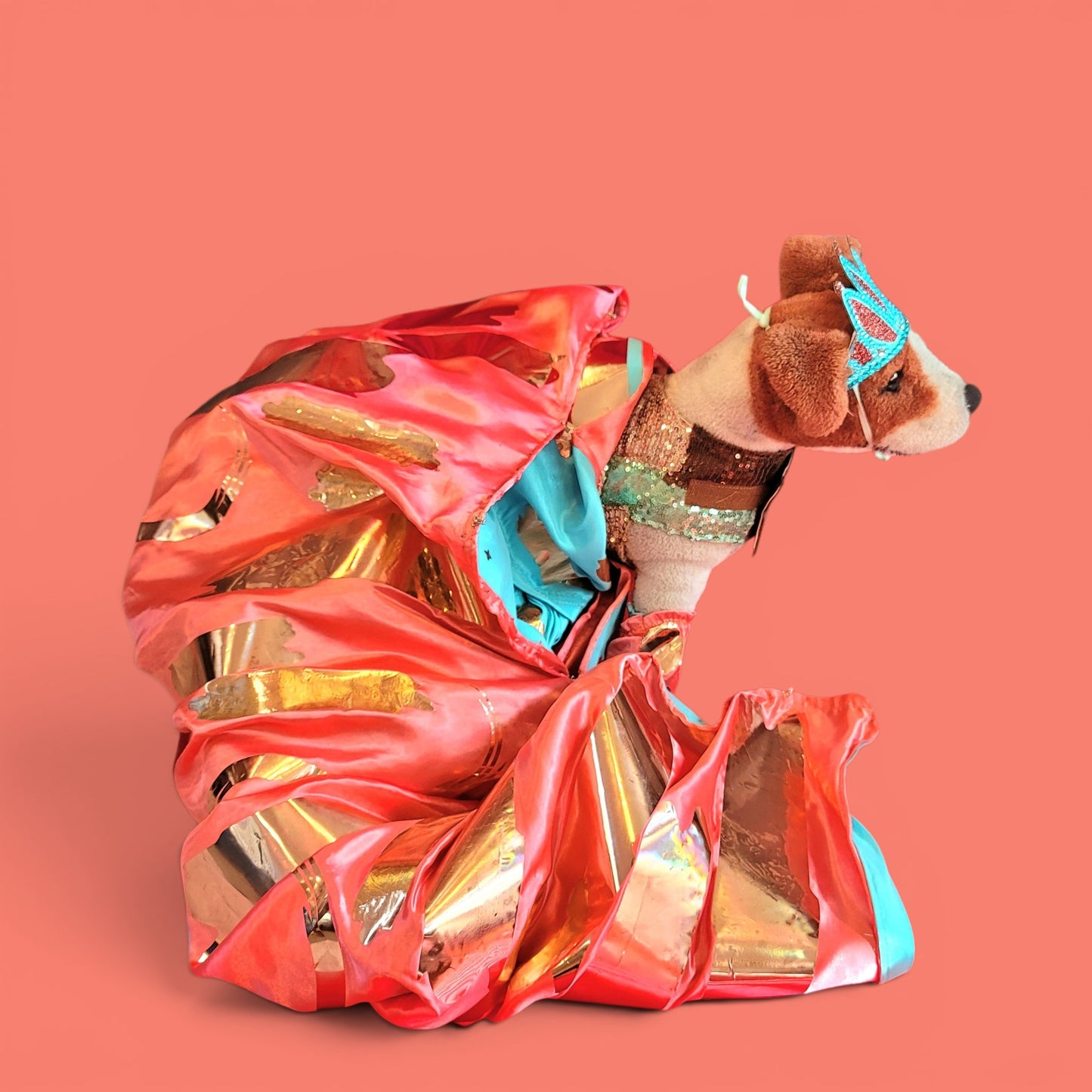 Statue liberty pet dress, empire state pet dress, blake lively new York pet dress, mutt gala pet costume, blake lively dog costume