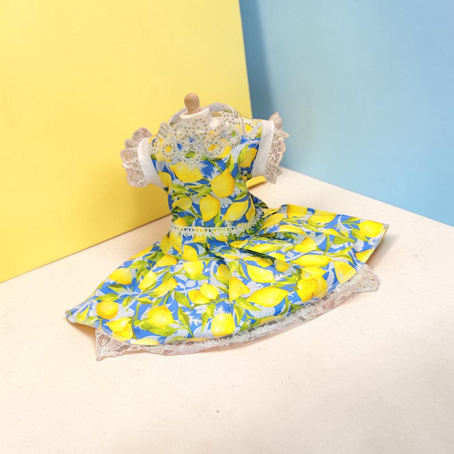 Lemon pet dress, lemon print dog dress, lemon cat dress, pet lemon dress