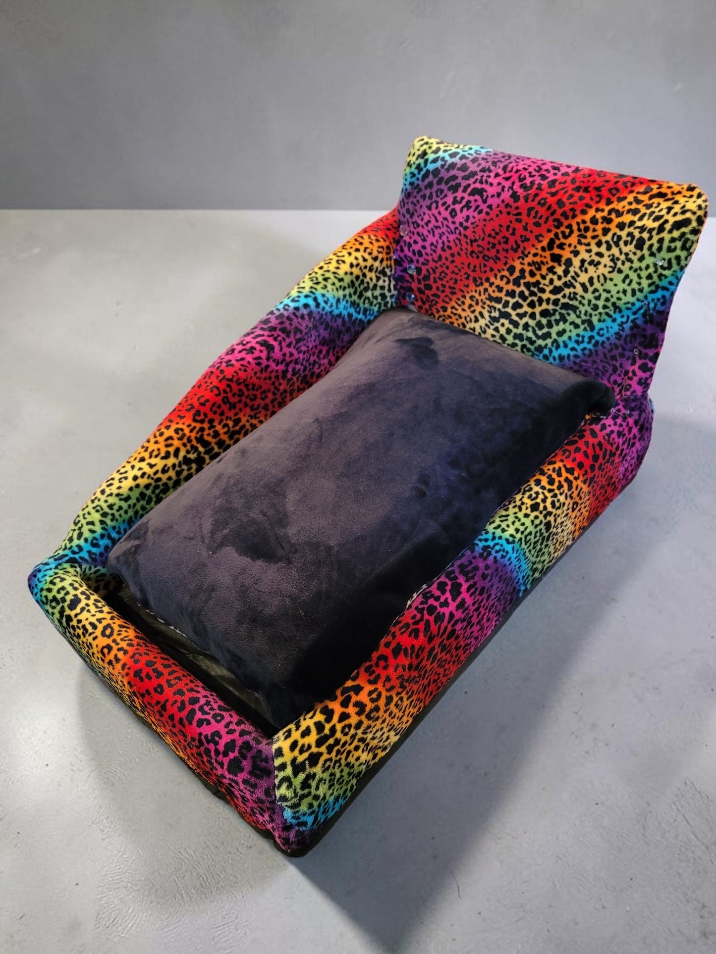 Pet Chaise Lounge, Rainbow Chaise Bed, Pet Chaise Bed, Dog Chaise, Cat Chaise Pet Furniture, Chaise furniture for pets