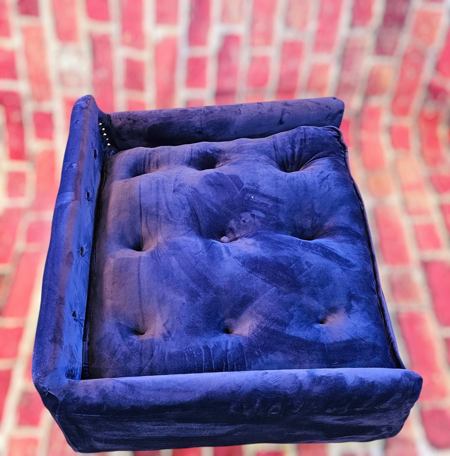 Luxury pet sofa, luxury dog couch, luxury pet furniture