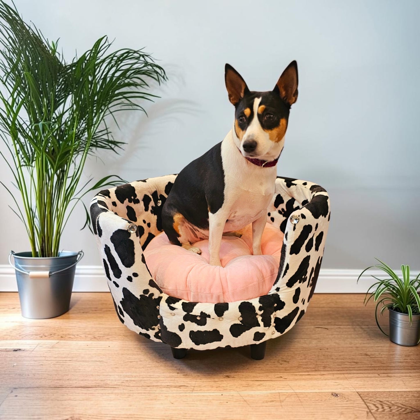 Cow print pet bed, luxury cow pet bed, round cow pet bed