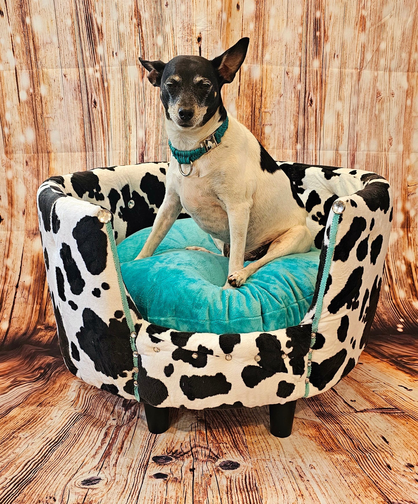 Cow print pet bed, luxury cow pet bed, round cow pet bed