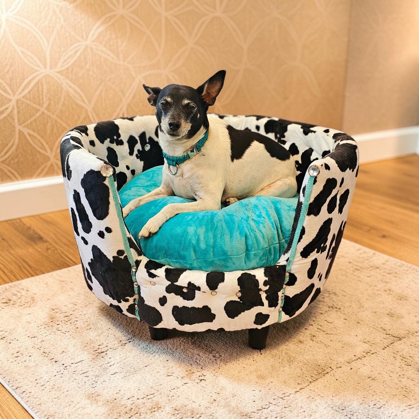 Cow print pet bed, luxury cow pet bed, round cow pet bed