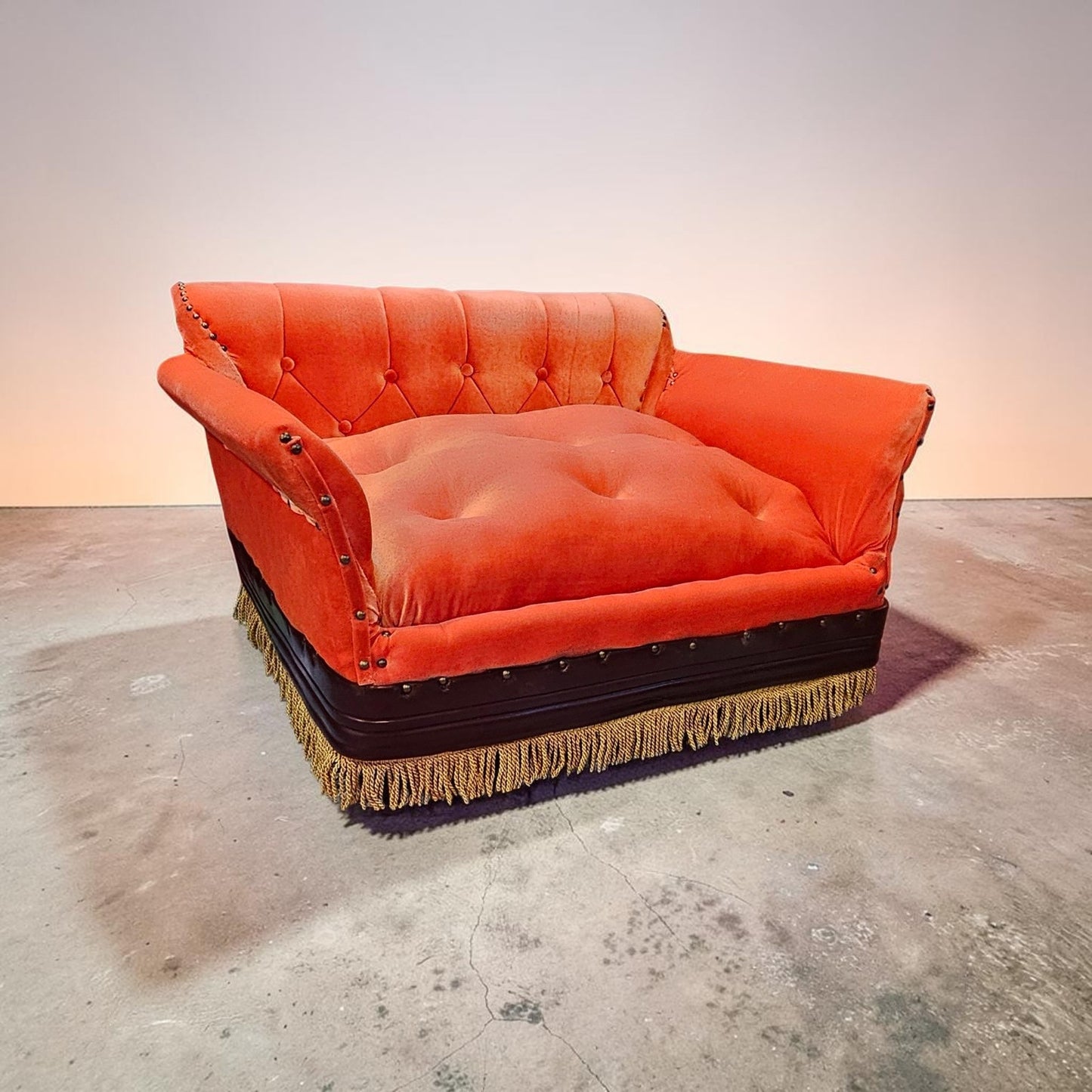 Friends Orange Pet Sofa, Central Perk Pet Sofa, Friends dog couch