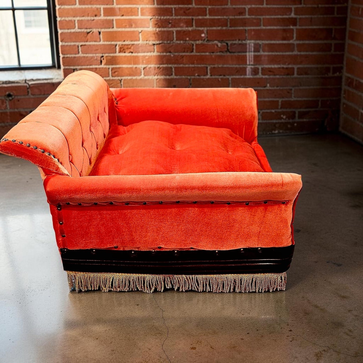 Friends Orange Pet Sofa, Central Perk Pet Sofa, Friends dog couch