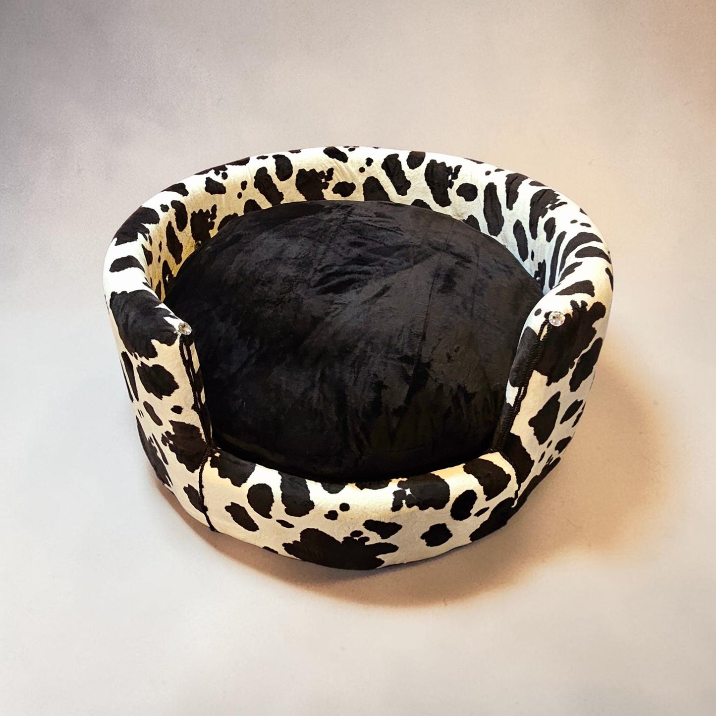 Cow print pet bed, luxury cow pet bed, round cow pet bed