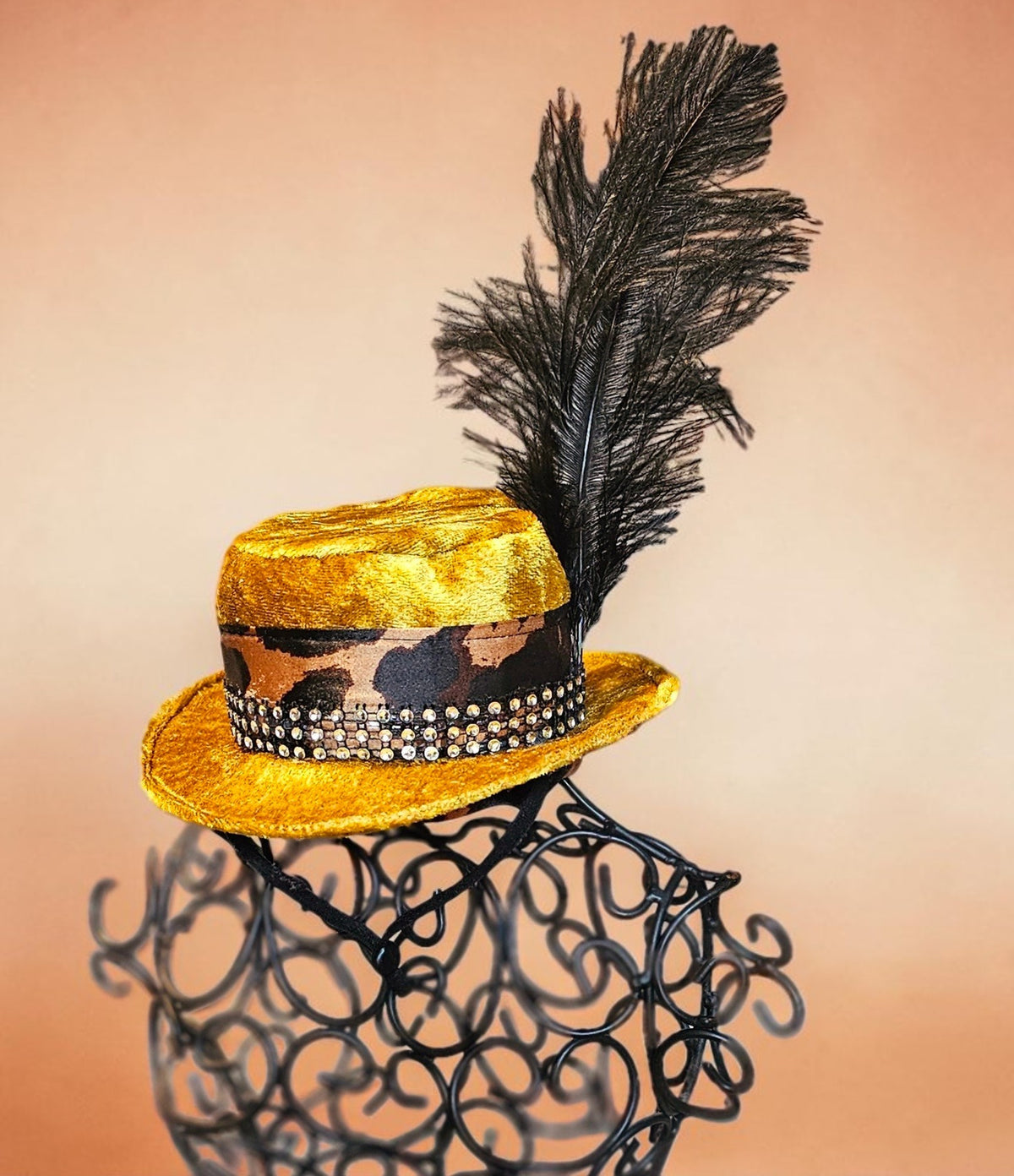 Pimp pet hat, pimp dog hat, gangster pet hat, gangster dog hat, pet pimp hat, pimp cat hat, dog gangster hat, pimp feather pet hat