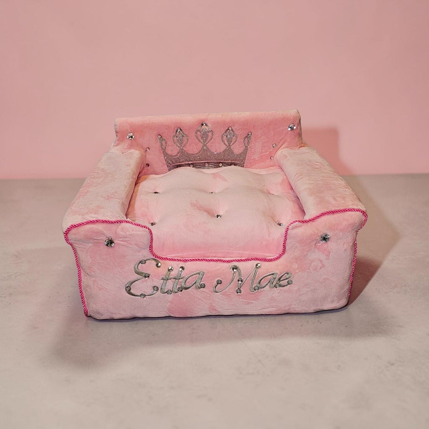 Princess luxury pet bed, personalized pet bed, princess dog bed