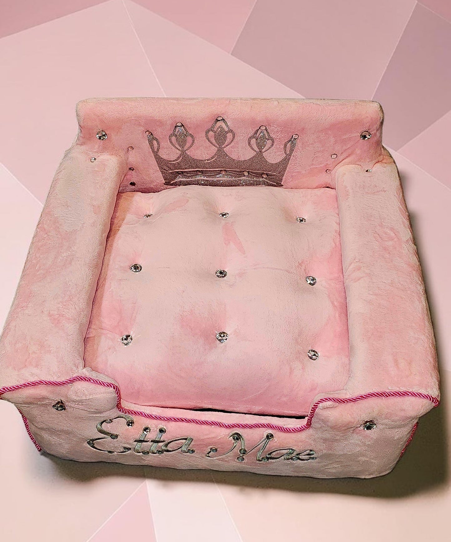 Princess luxury pet bed, personalized pet bed, princess dog bed