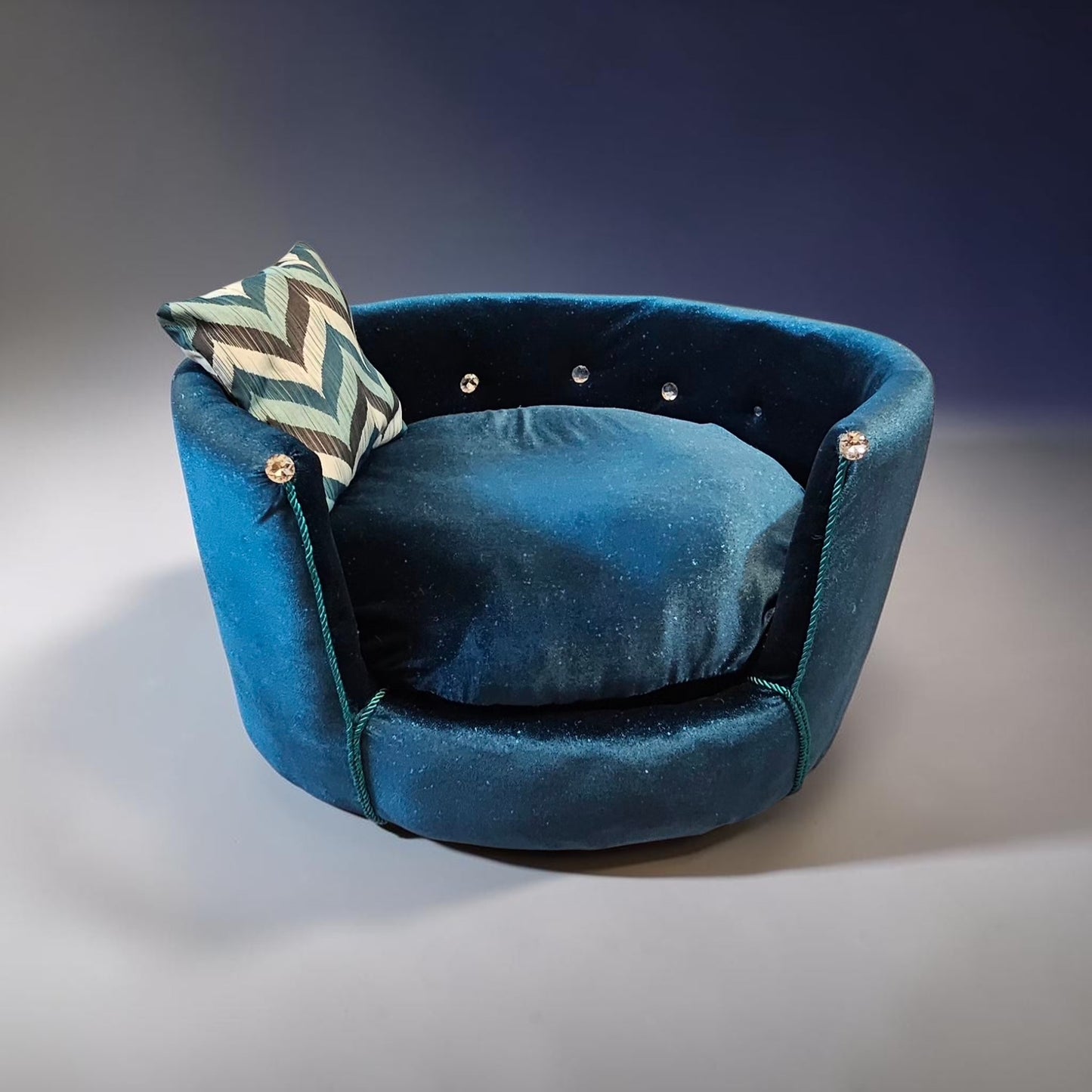 Glitter round velvet luxury pet bed, custom dog beds