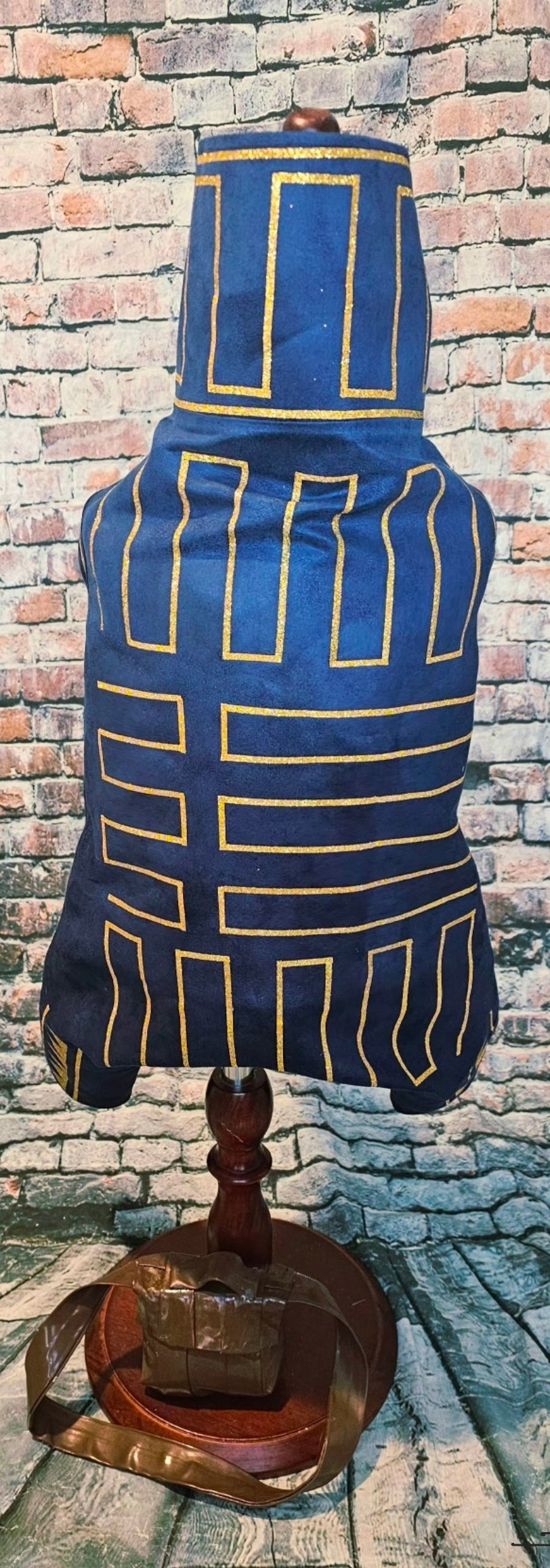 Prince Fiyero pet costume, Fiyero dog costume, Wicked pet costume