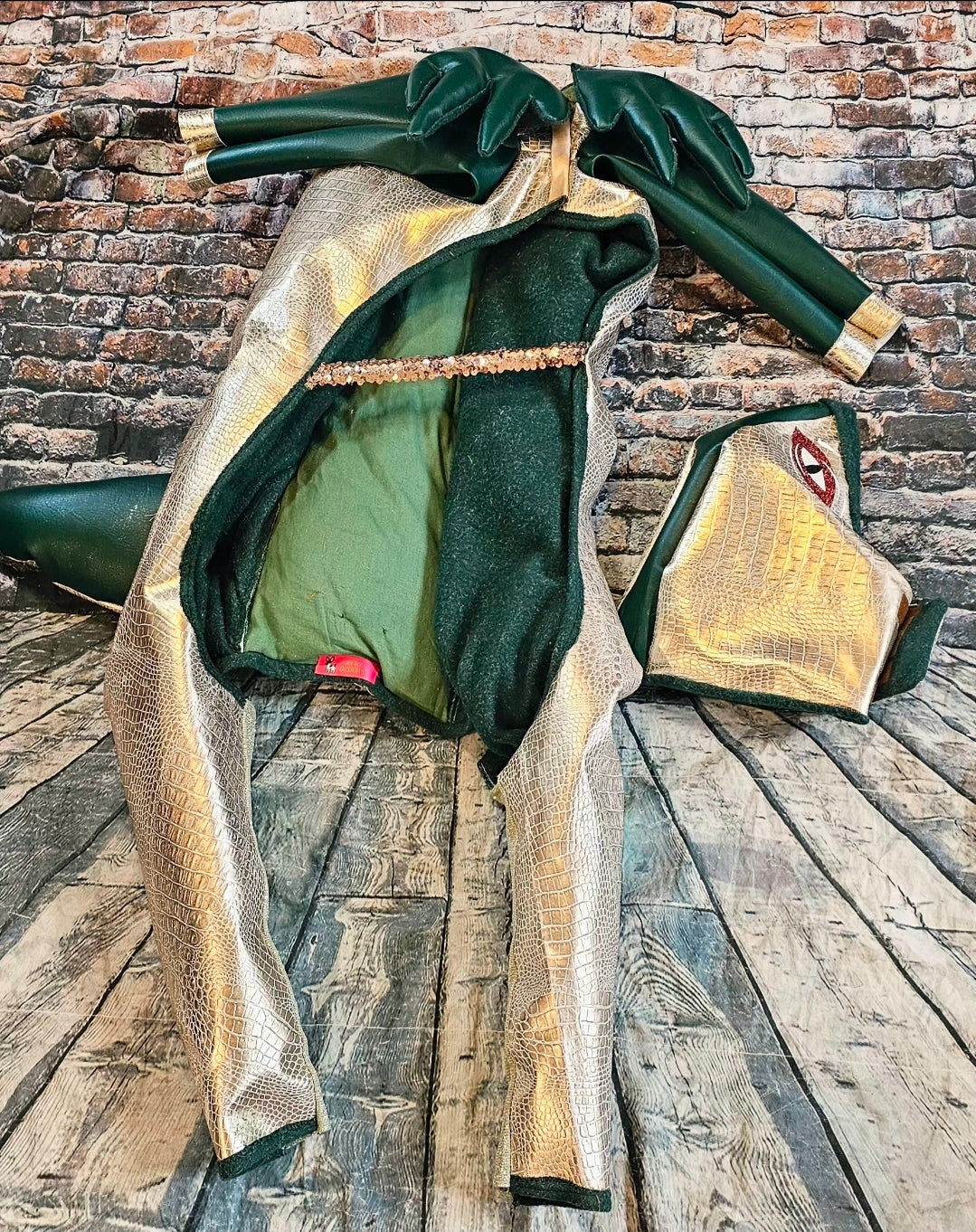 Jabba the Hutt pet costume, Jabba the Hutt dog costume, Jabba the Hutt cat costume